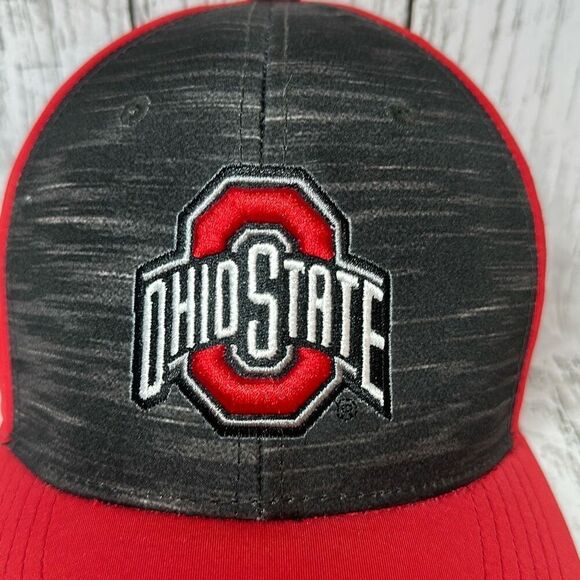 Ohio State Buckeyes NCAA Scarlet & Gray Heathered Pepper M/L Flexfit Cap - Picture 2 of 8
